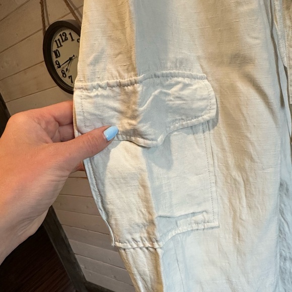 Wilfred | Cream Linen Blend Cargo Style Joggers - Picture 6 of 10